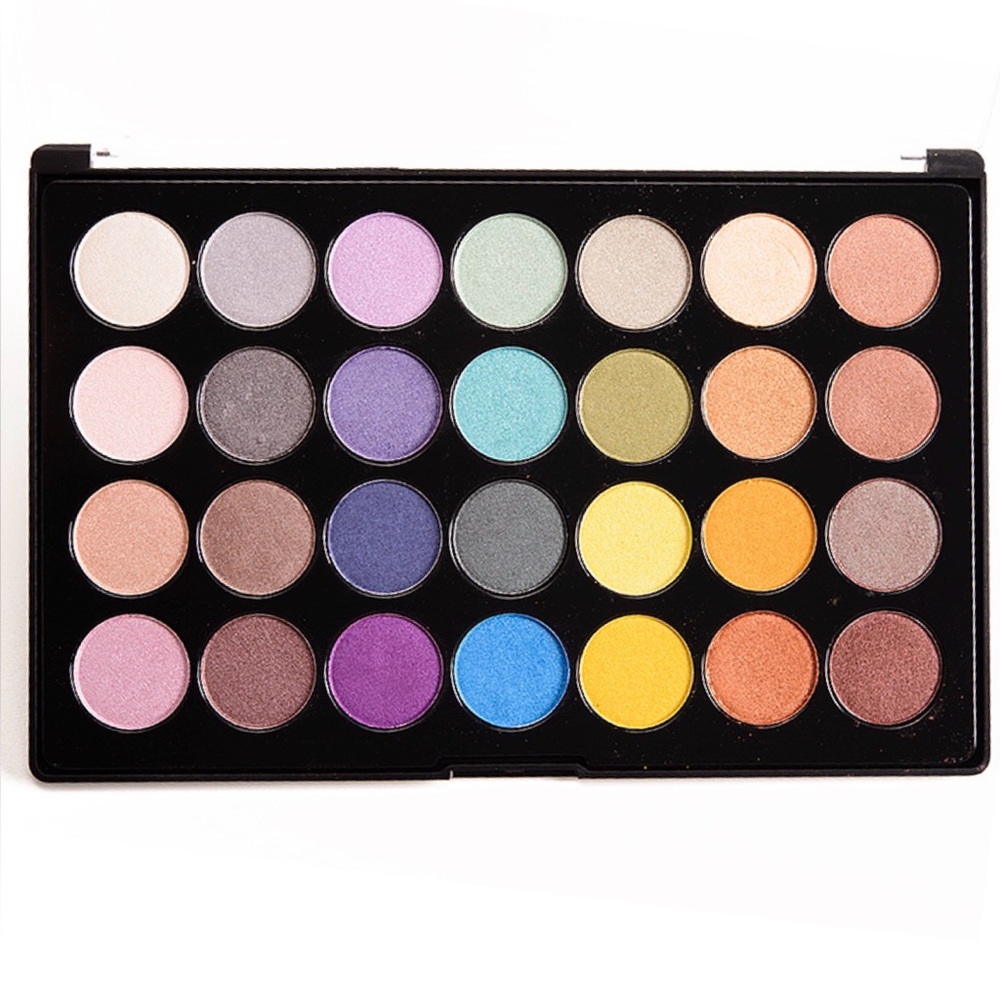 NWOB BH Cosmetics Foil Eyes 28 Color Eyeshadow Palette - Picture 3 of 5